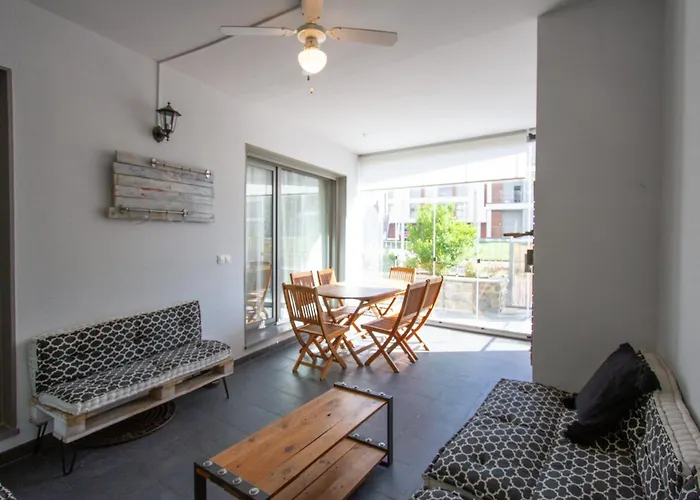 Semesterbostad Pena Telera Sabiñánigo