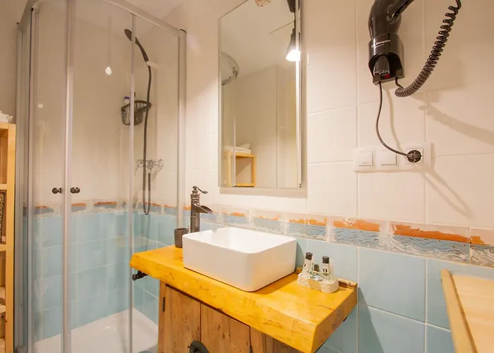 Semesterbostad Pena Telera Sabiñánigo