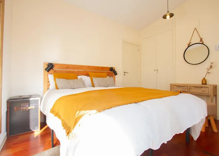 Semesterbostad Pena Telera Sabiñánigo